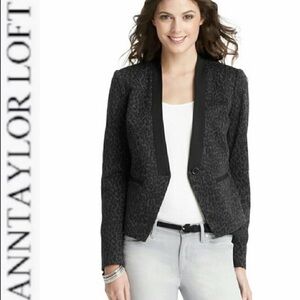 NWT! Ann Taylor Loft gray black leopard print blazer size 6 petite